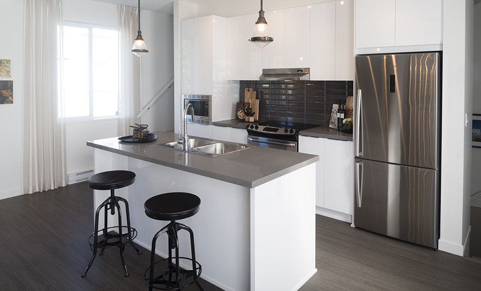 TOWNHOMES IN LANGLEY AT ASHBURY + OAK