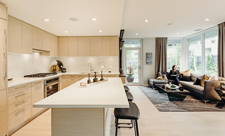 Burnaby Condo For Sale